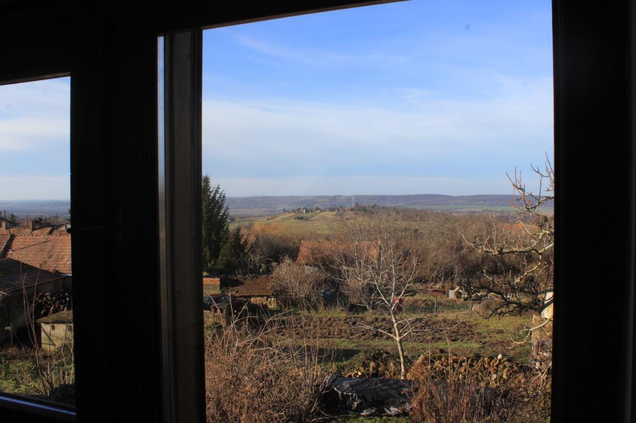 A Kert Apartman Rezi Extérieur photo